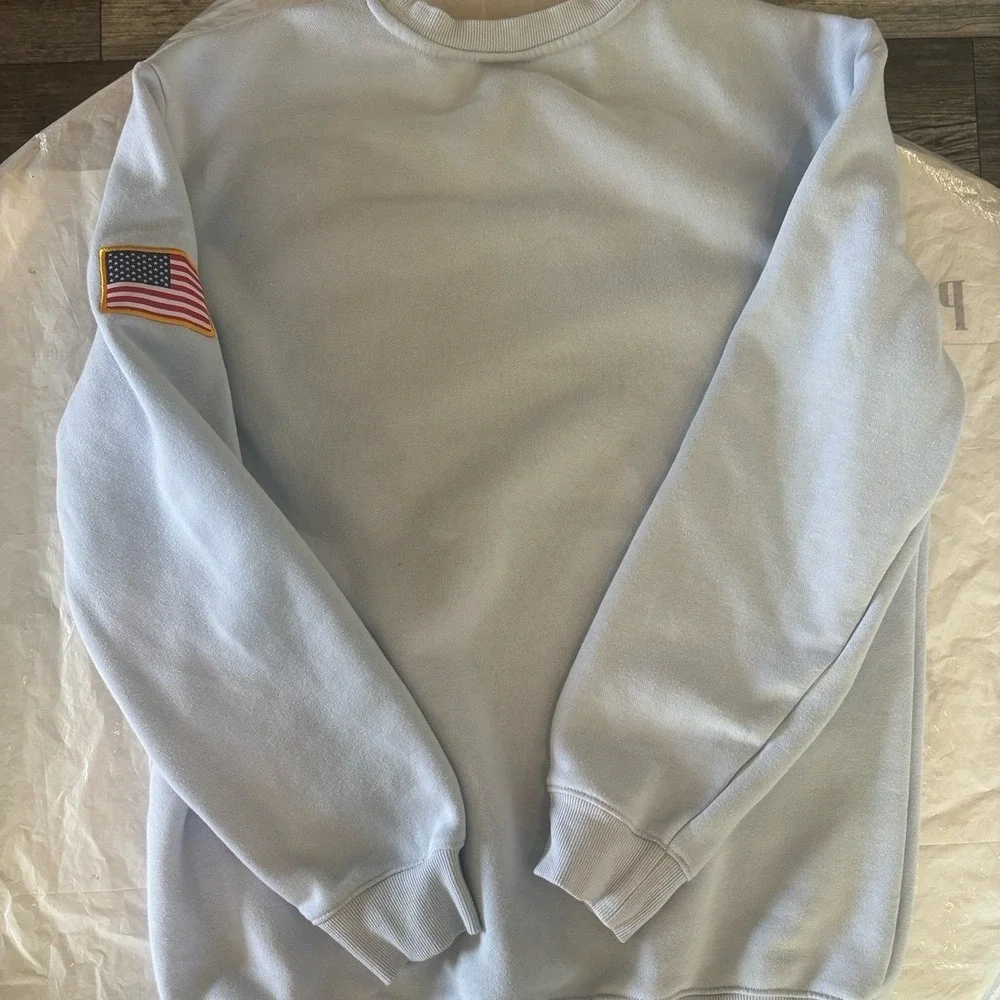 NASA Sweatshirt Men's Size Medium  H&M National Aeronautics Space Administration